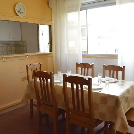 Studio Avec Mezzanine Et Parking A 500m Du Centre Du Cap D'agde - Fr-1-249-353 * Agde